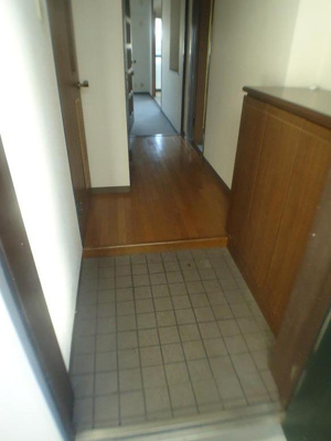 【玄関】 | ロイヤル神戸池田広町