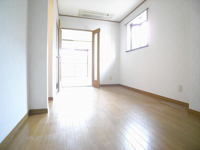 【居間・リビング】 | ＫＧサウスマンション