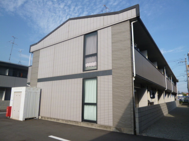 倉敷市日吉町のアパートの外観