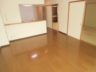 【居間・リビング】 | パークサイドＴＡＮＡＫＡ　