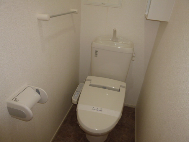 レジデンス・ロジェのトイレ