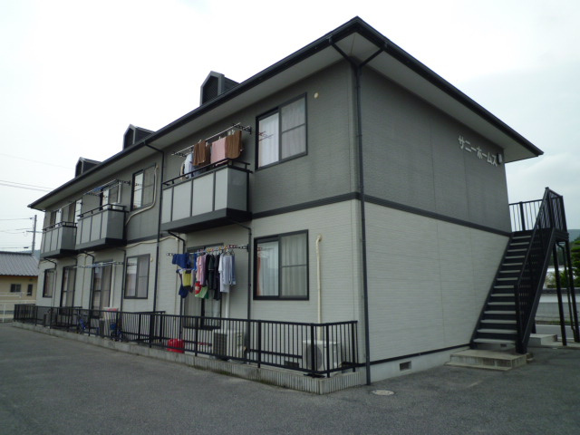 小田郡矢掛町小林のアパートの外観
