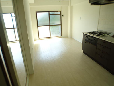 【居間・リビング】 | ダイバーシティ神戸長田　Ｂ棟