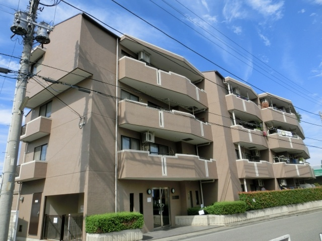 コスモ川越霞ヶ関の外観