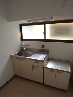 【キッチン】 | ビーコート丸山