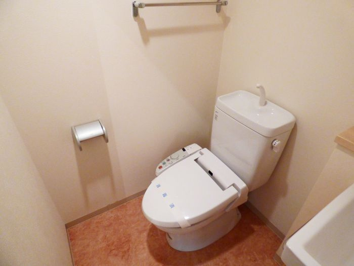 クレスティア天神サウスのトイレ|クレスティア天神サウス（1K）トイレ