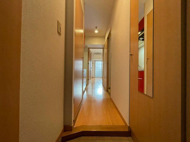 クレスティア天神サウスの玄関|クレスティア天神サウス（1K）玄関から