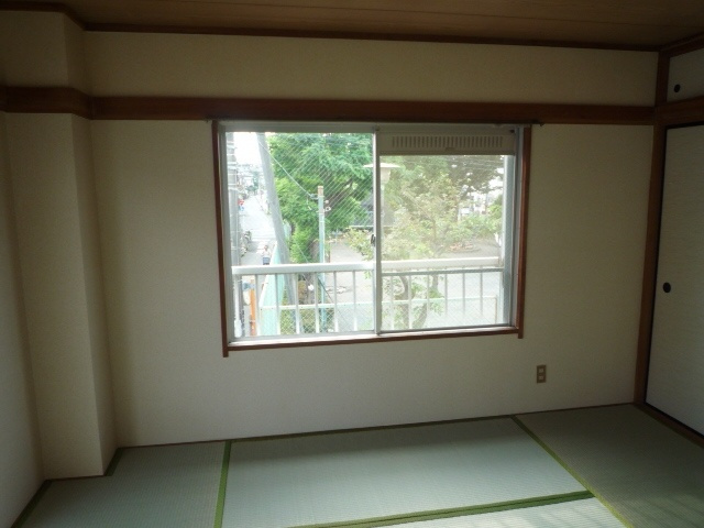 ハイツ北原Ⅲ号館の和室