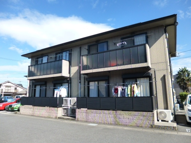 倉敷市白楽町のアパートの外観