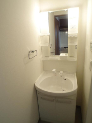 【洗面所】 | ルミエールキャナル神戸