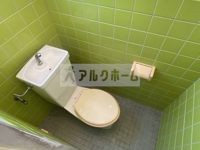 乾マンションのトイレ|乾マンション（柏原市国分本町）　お手洗い