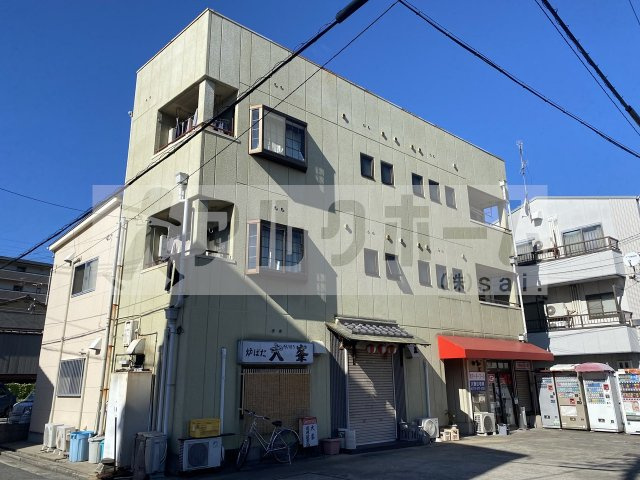 乾マンションの外観