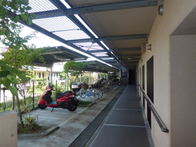 【その他共用部分】 | コージーオオトリ | 駐輪場