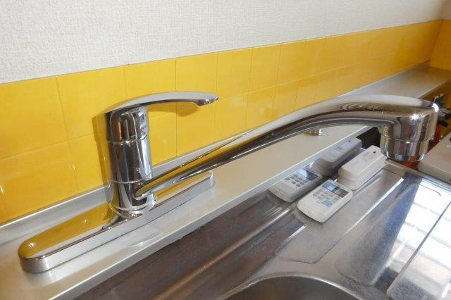コーポ吉備路Ｂのキッチン|シングルレバー