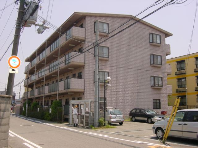 ヨコマーク加茂の外観