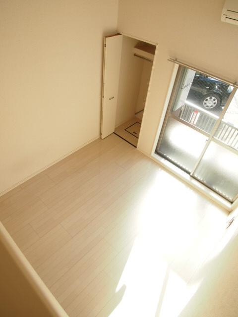 サニーサイド千葉の居間・リビング