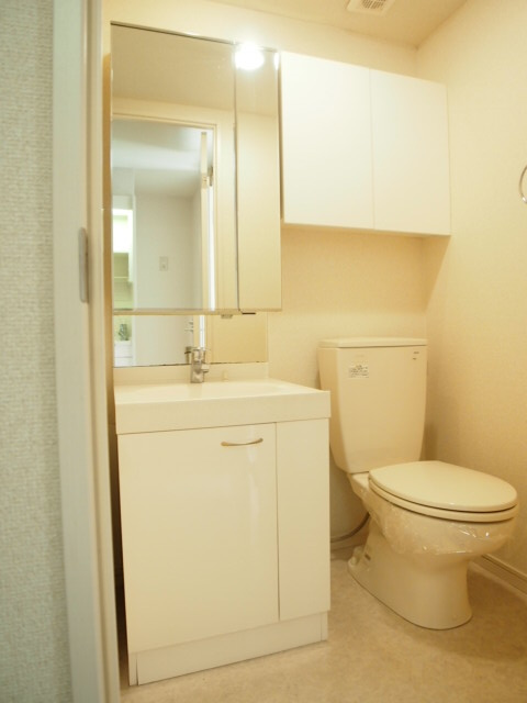 サニーサイド千葉の洗面所