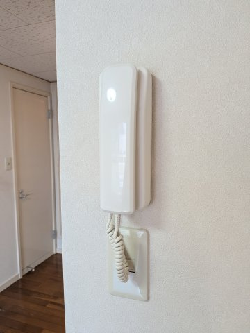 【セキュリティ】 | ラハイナ | インターホンで来客を確認できます