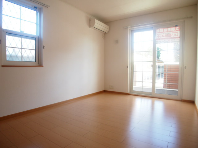 ピーノ・レジーナⅡの洋室