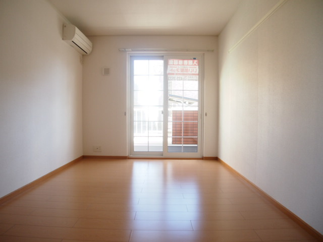 ピーノ・レジーナⅡの洋室