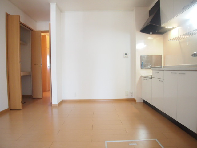 ピーノ・レジーナⅡの居間・リビング