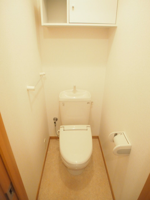 ピーノ・レジーナⅡのトイレ