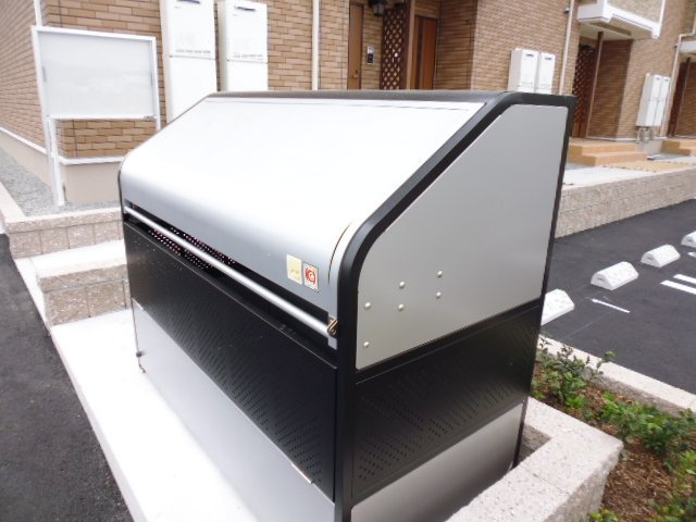エアリー・ミサオⅠのその他共用部分|敷地内専用ゴミステーション