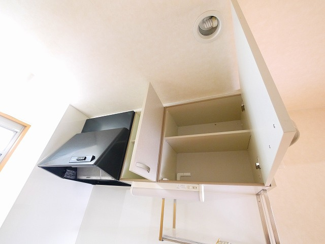 レーブ秋篠のキッチン