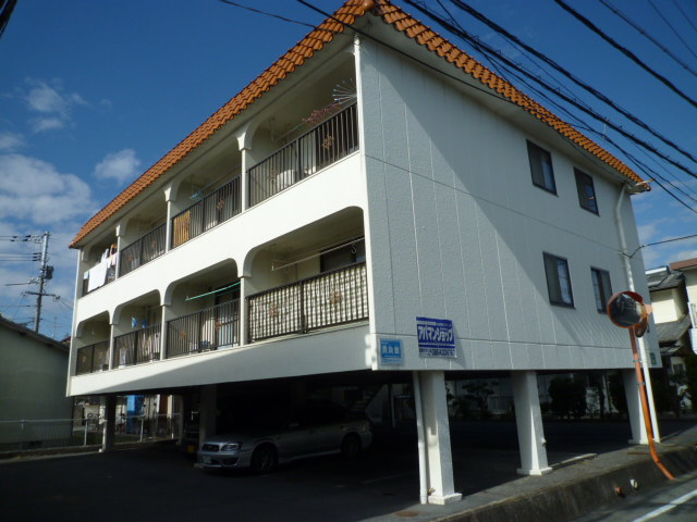 倉敷市川入のアパートの外観