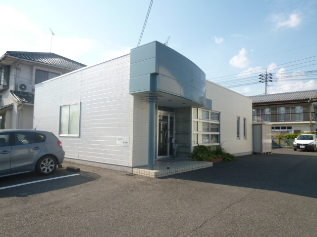 倉敷市大内の店舗事務所の外観