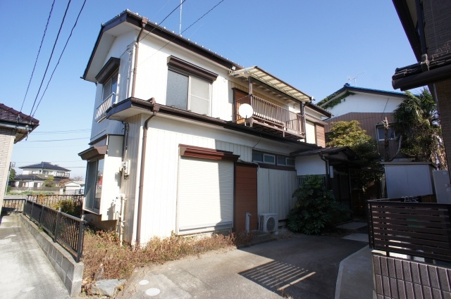 坂野桑原貸家の外観