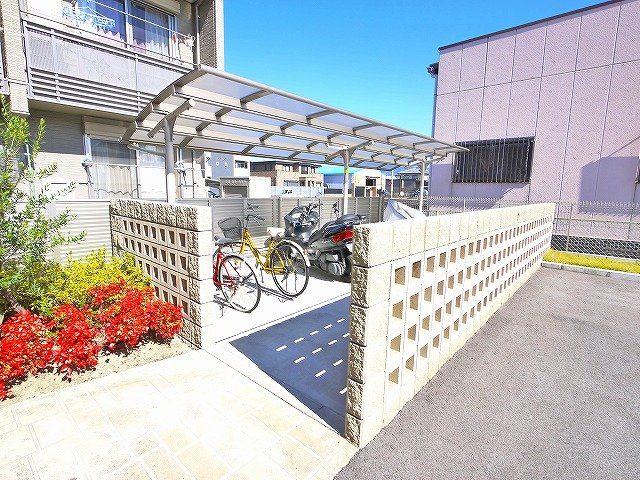 オリーブのエントランス