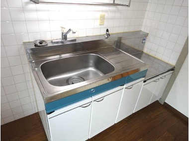  | メゾン・プリオール