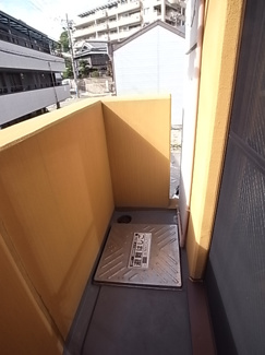 【バルコニー】