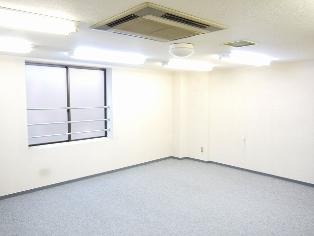 幸福相互富雄松本ビルの内装