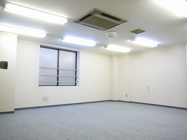 幸福相互富雄松本ビルの内装