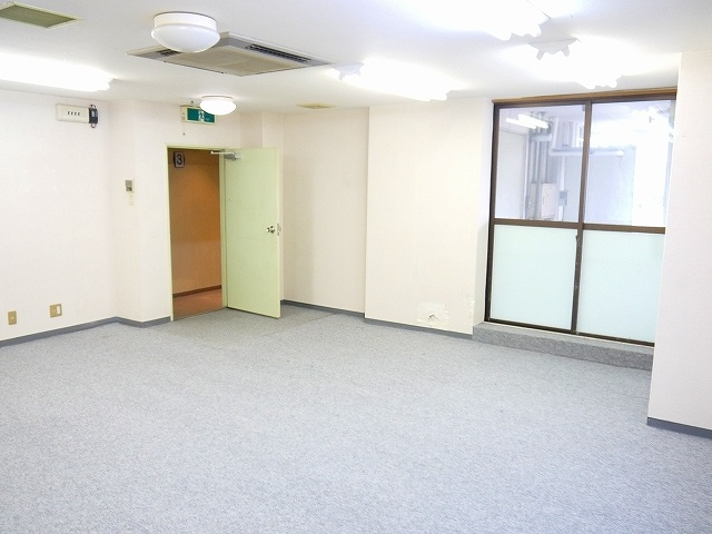 幸福相互富雄松本ビルの内装