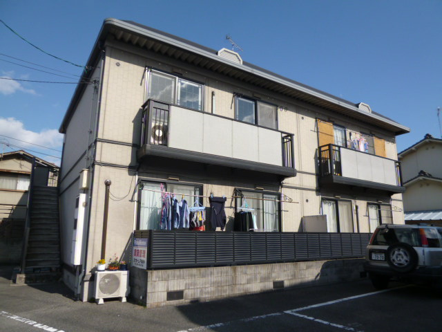 倉敷市日吉町のアパートの外観