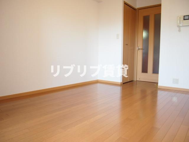 セモア中山の居間・リビング