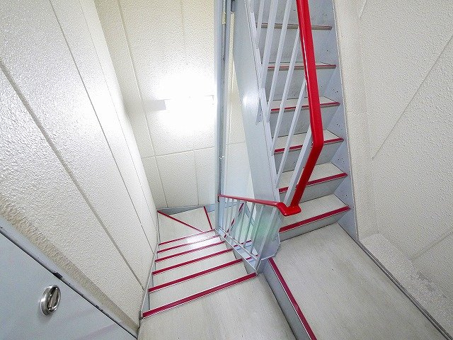 田中ビルのその他|非常階段です