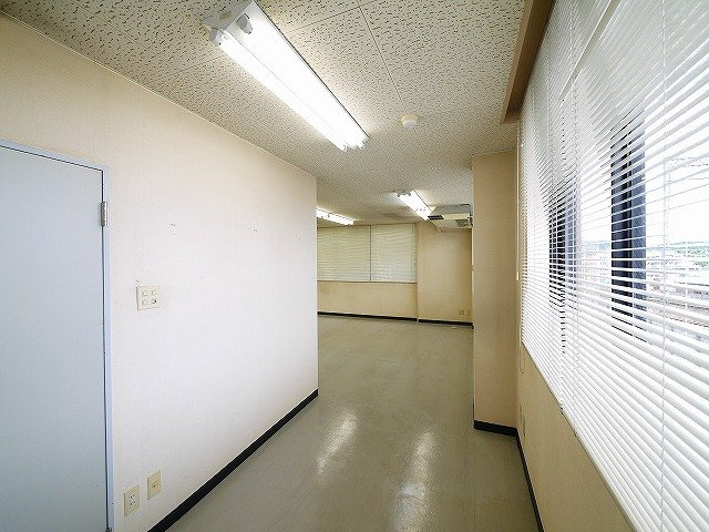 田中ビルの内装