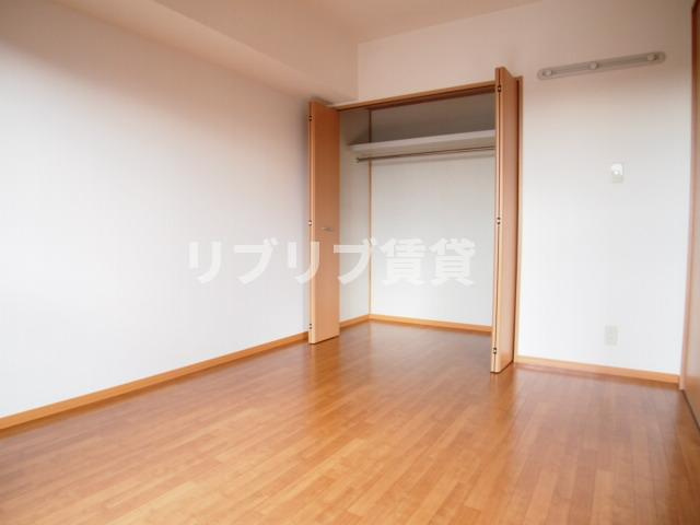 ＩＳ・若葉Ａの寝室