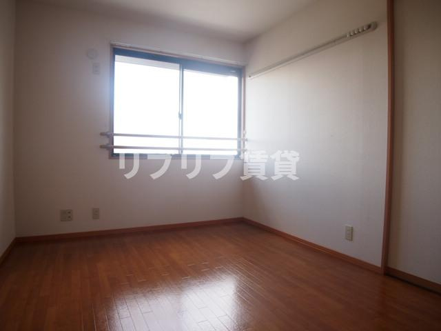 ＩＳ・若葉Ａの洋室