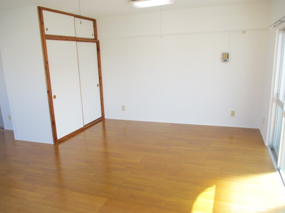 【洋室】 | うしおマンション