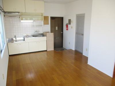 【洋室】 | うしおマンション