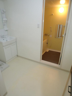 【洗面所】 | ティエスビル