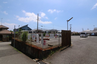 【駐車場】