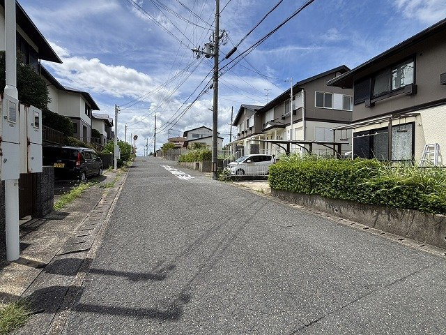 ガーデンヒルズ高の原　8棟の周辺