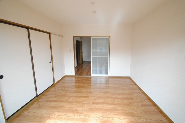 ジュネス御井の寝室