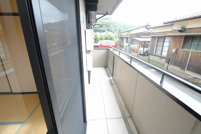 ジュネス御井のバルコニー